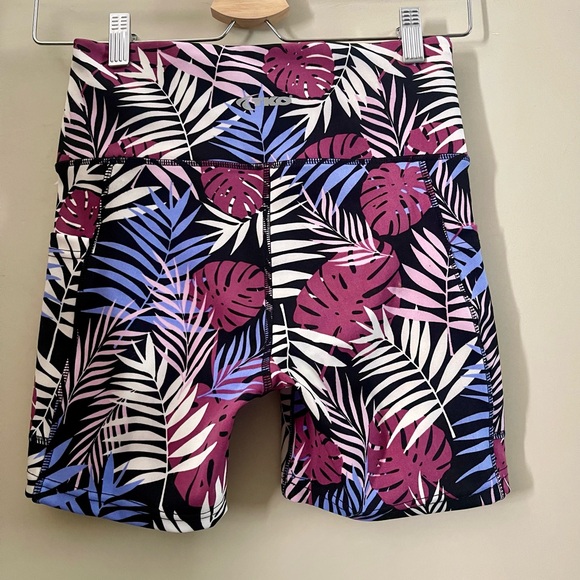 NWT BIKER SHORTS! - Picture 2 of 5